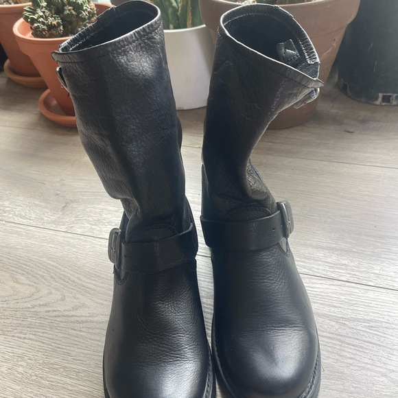 Frye Veronica Shortie boots size 7 - Picture 7 of 8